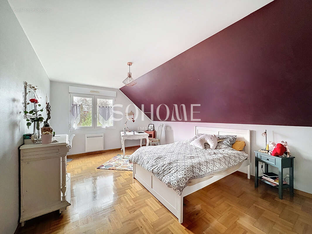 Appartement à BEZANNES