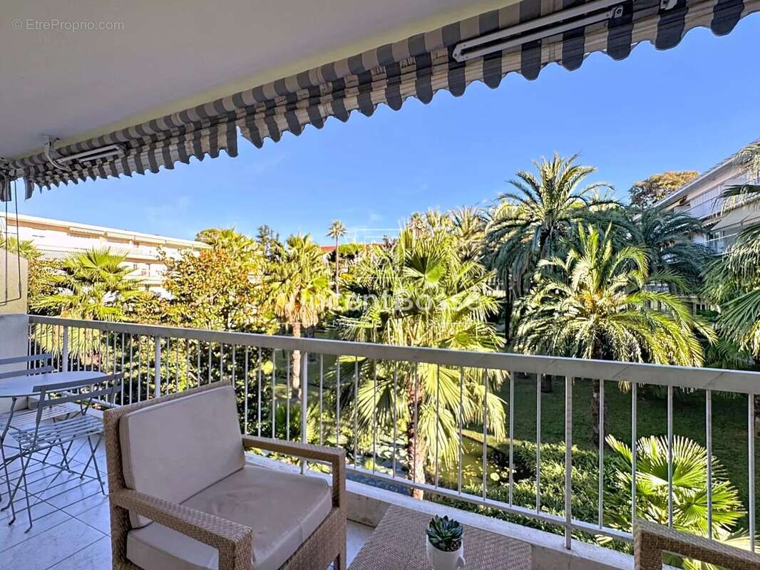 Appartement à CANNES