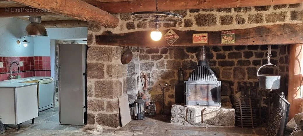 Maison à LE CHAMBON-SUR-LIGNON