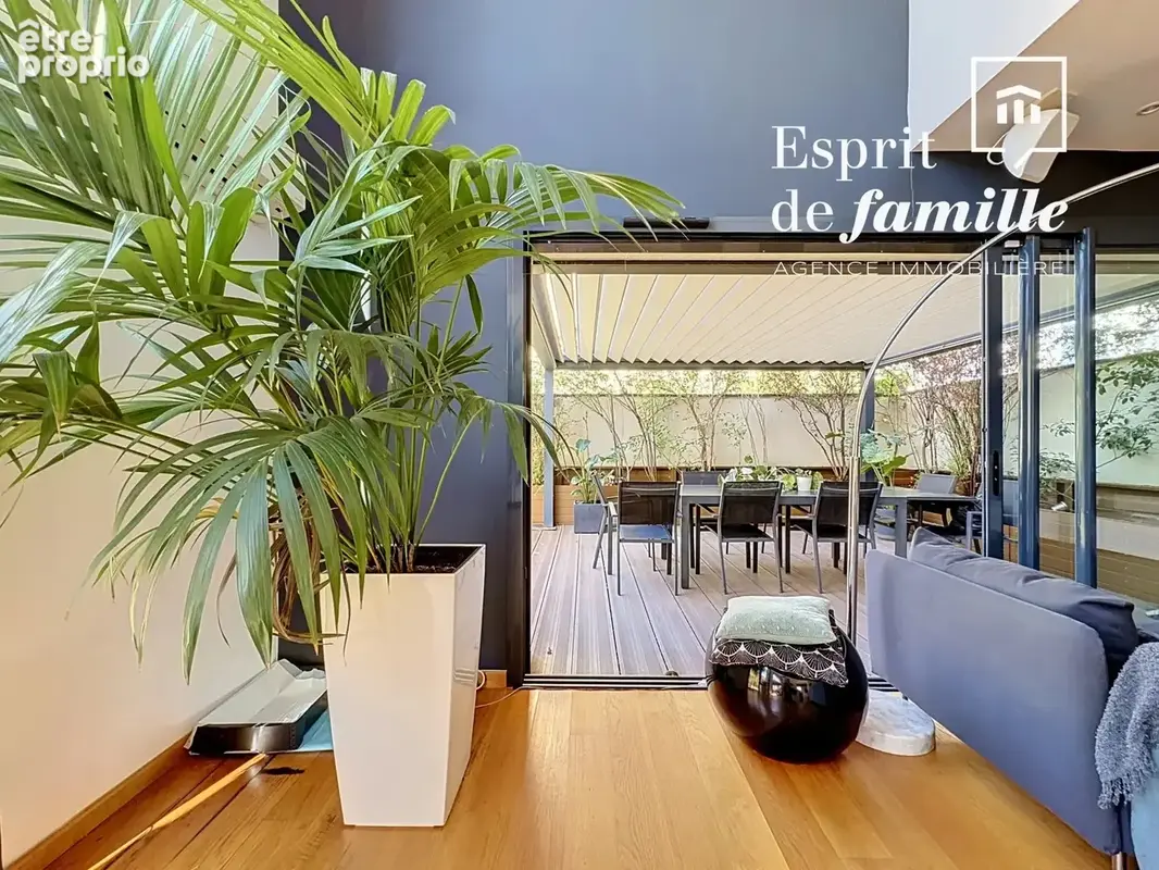 Lyon 9, limite Saint Cyr au Mont d’Or - Appartement  loft 143m2 avec jardin - photo 17