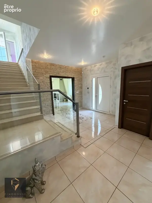 Villa d'exception - t7 - une vue a couper le souffle sur les pyrenees - photo 4