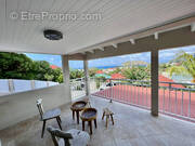 Maison à CAPESTERRE-BELLE-EAU