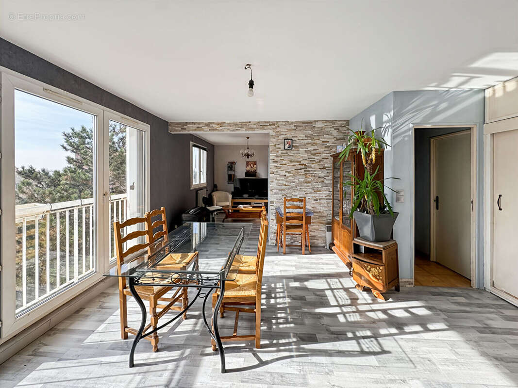 Appartement 72m² à sainte-geneviève-des-bois - photo 2