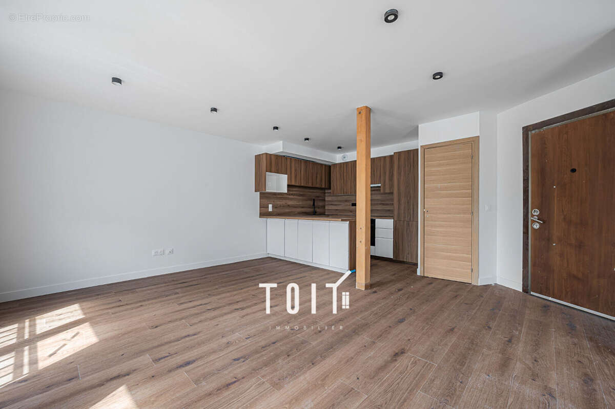Appartement à PARIS-12E
