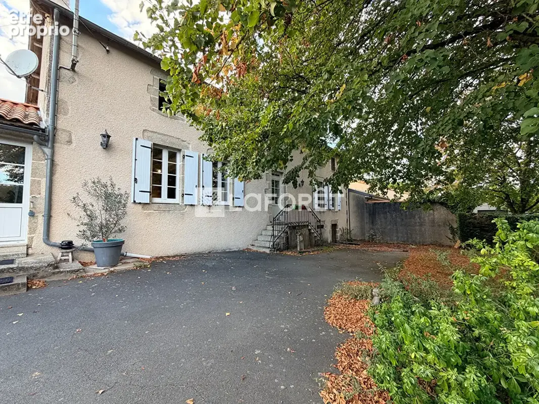 Maison à BRESSUIRE