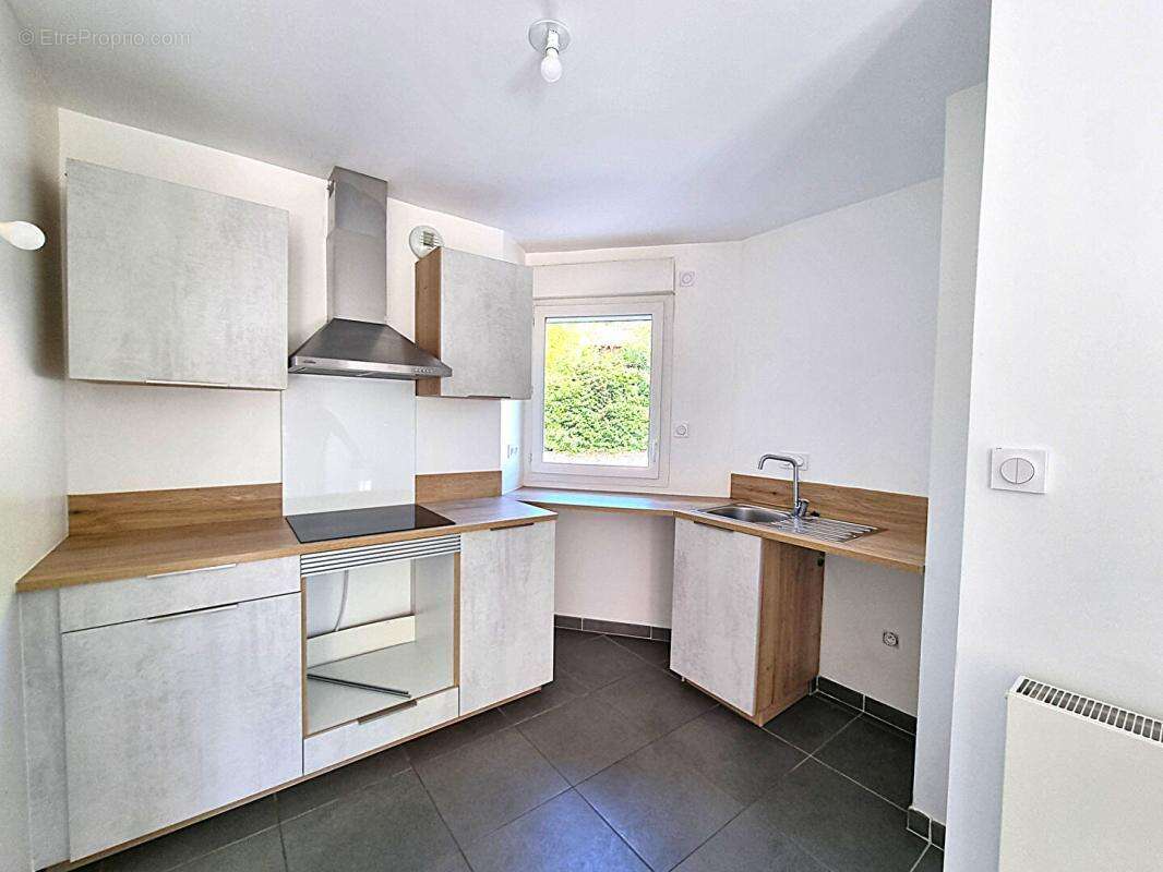 Appartement Toulon 2 pièce(s) 49 m2 - photo 3