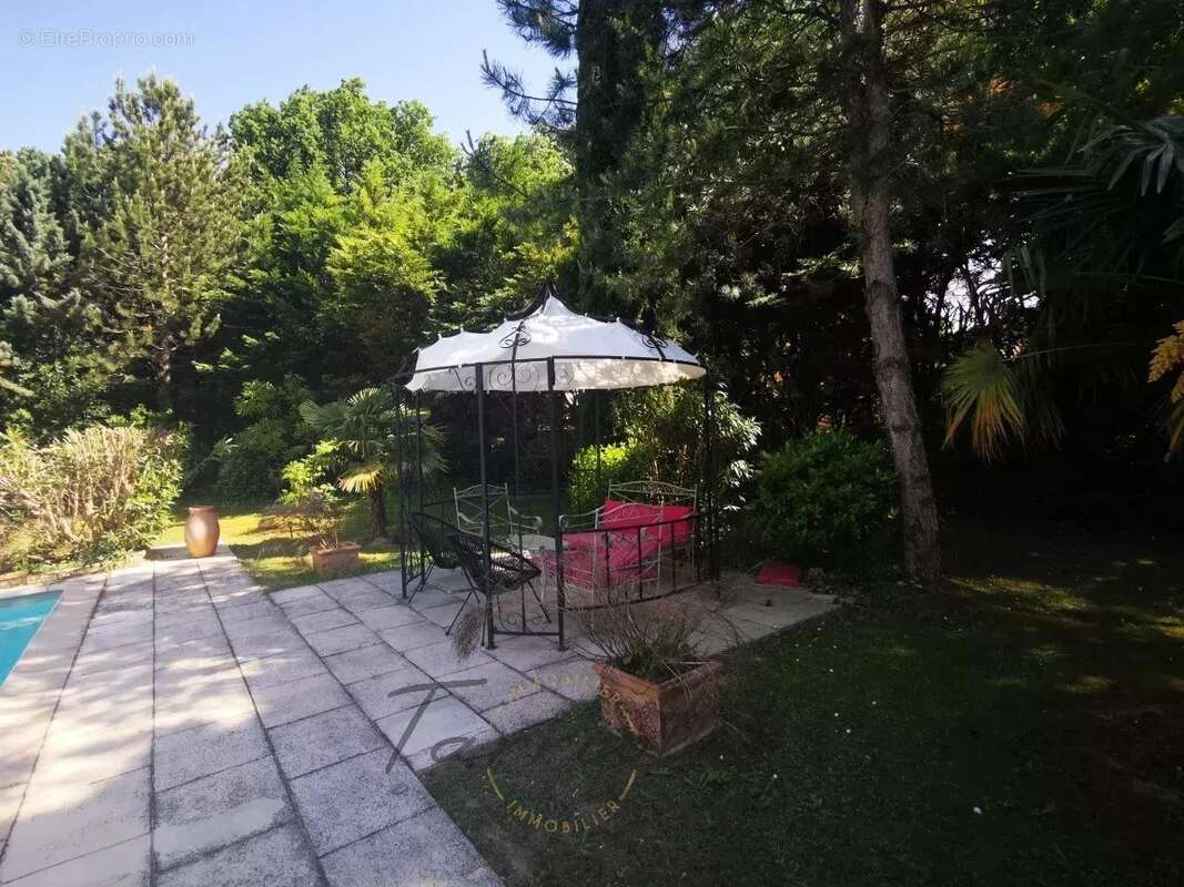 VILLA - 10570 - photo 28