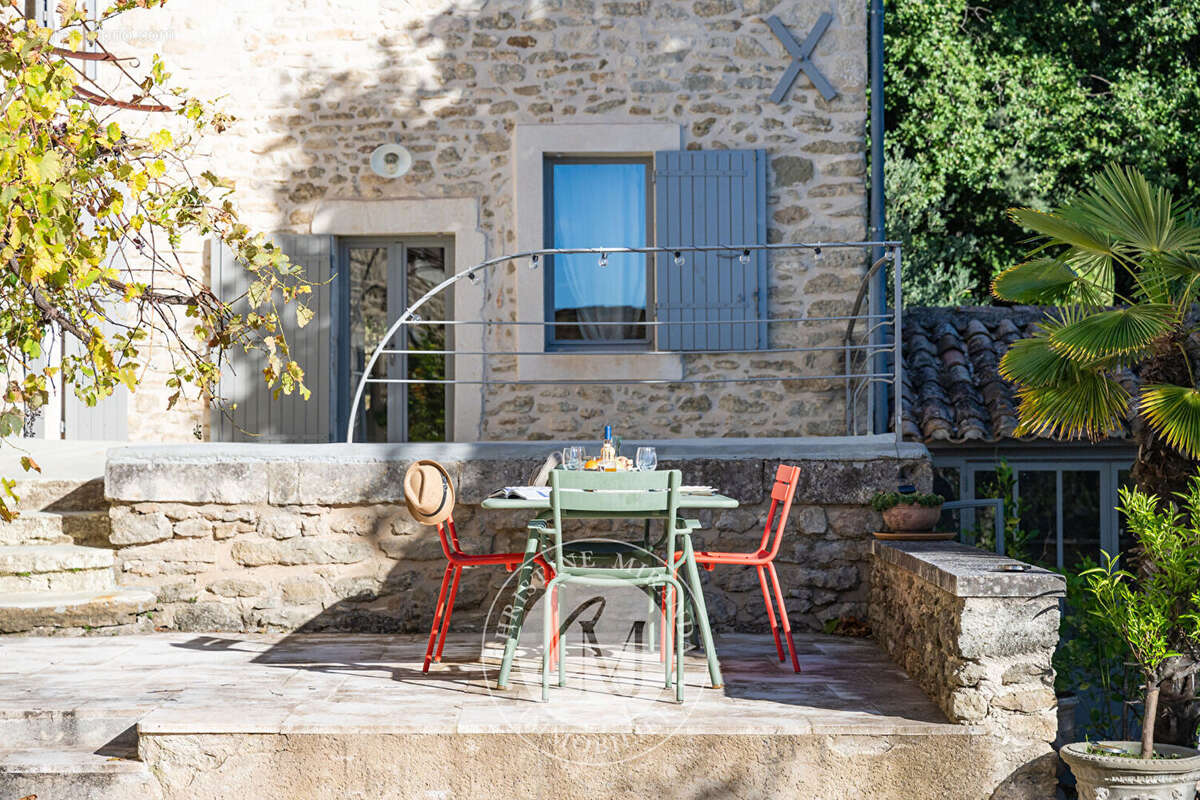 Maison à GRIGNAN