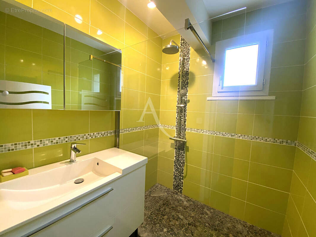 Maison à VITRY-AUX-LOGES