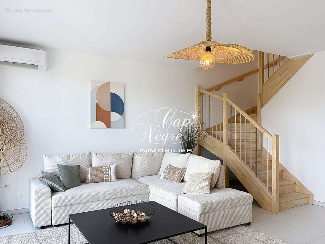 Maison à LA GARDE-FREINET