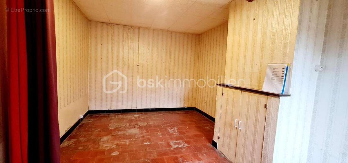 Maison à POUILLY-SUR-SAONE