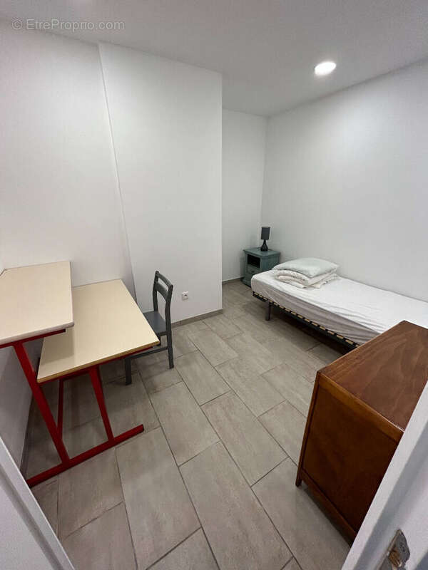 Commerce à TINQUEUX