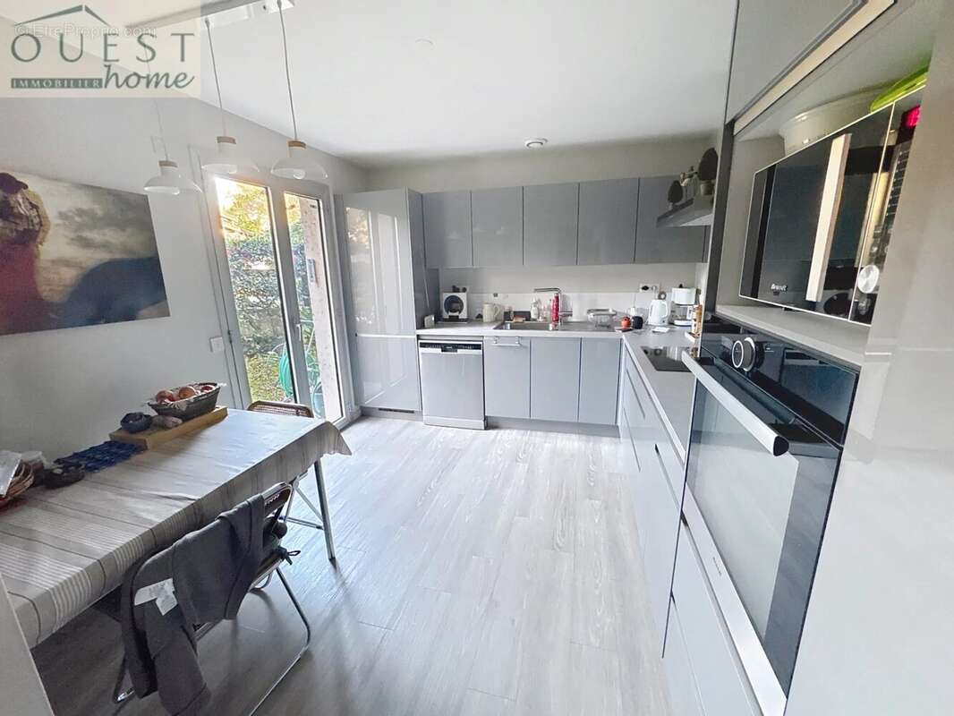 Maison à CHARBONNIERES-LES-BAINS