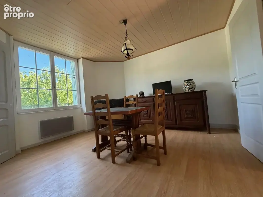 Maison avec 3 appartements - photo 2