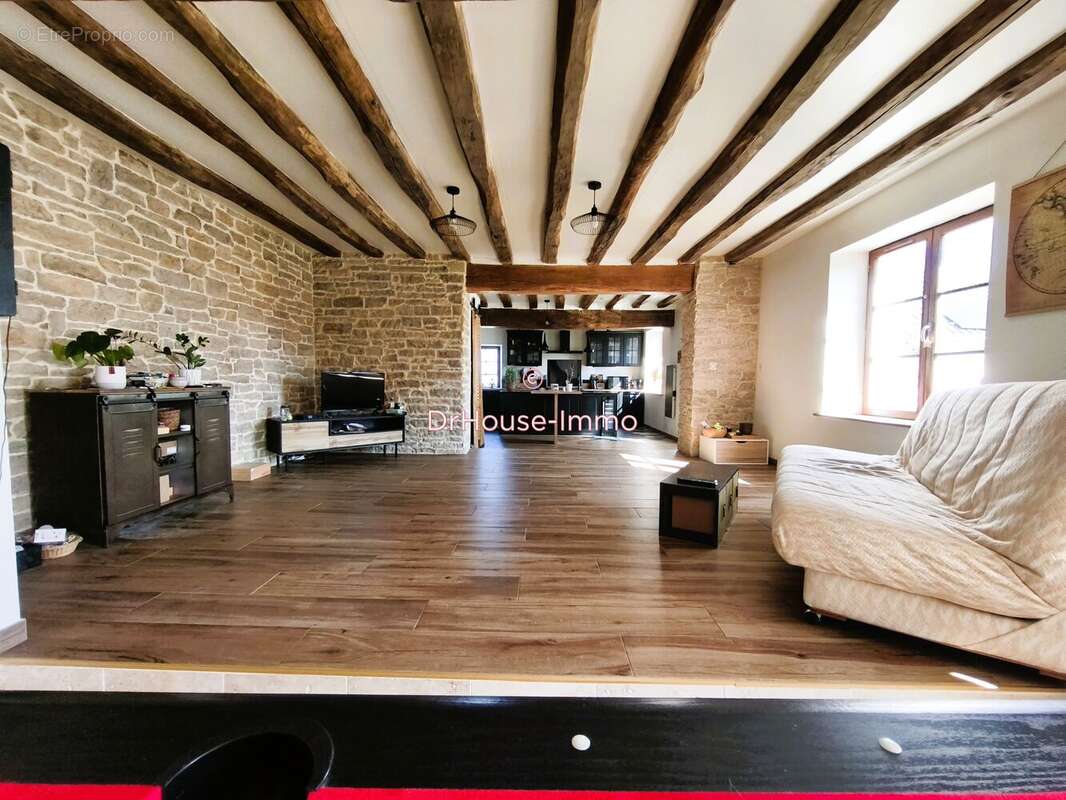 Maison à LE GRAND-LUCE