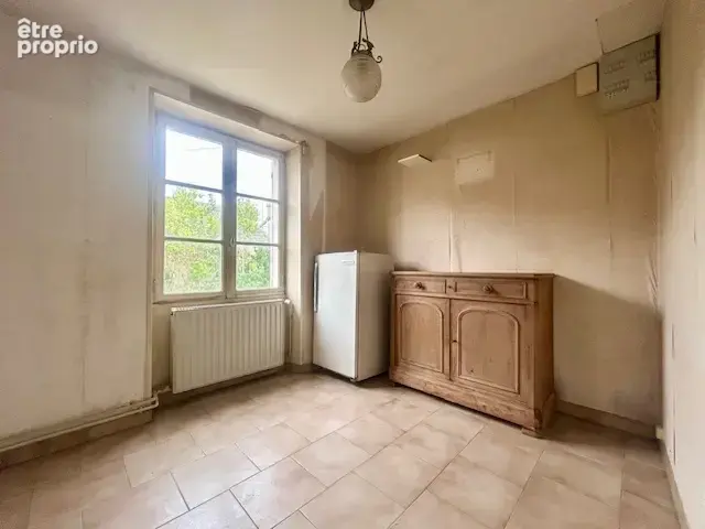 MARCOUSSIS - Propriété de type F7 - 246 m2 hab - Jardin d'env. 2 100 m2 - Grange - photo 6