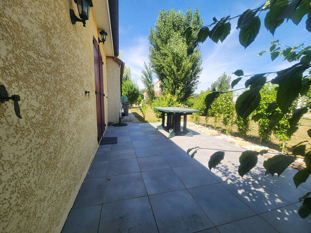 Maison Pagny Le Chateau 3 chambres - photo 3