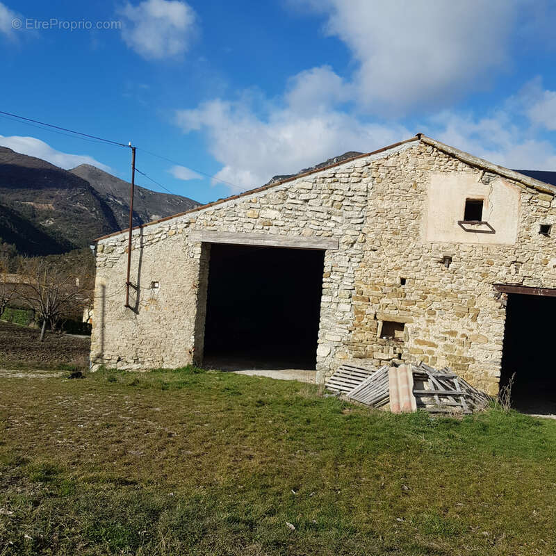 Autre à SAINT-ANDRE-DE-ROSANS