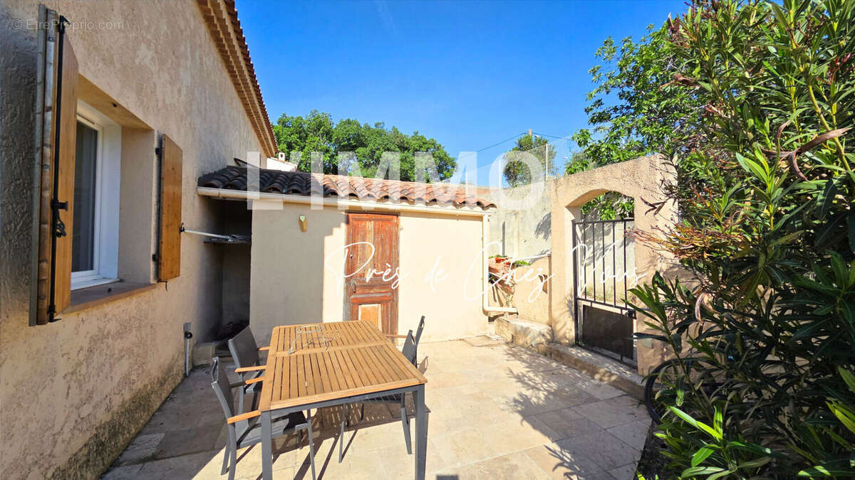 Maison à SAINT-SAVOURNIN