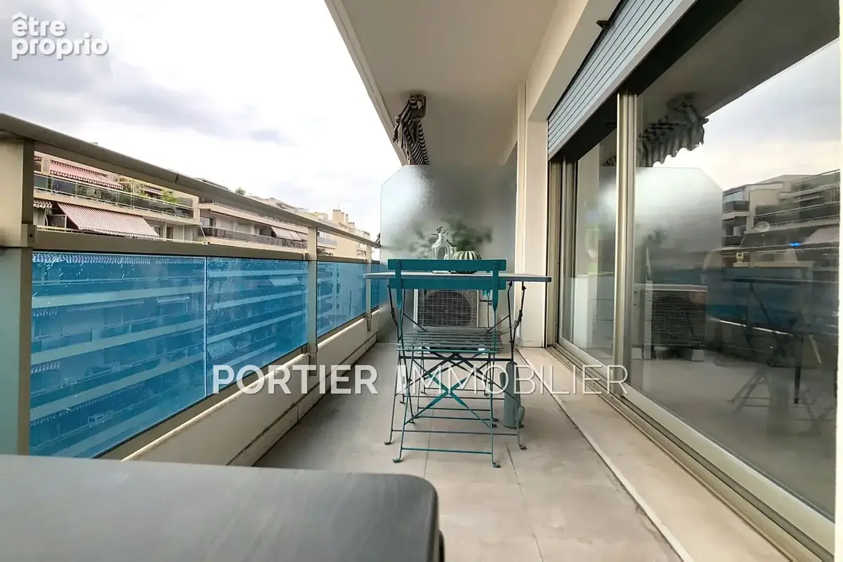 Appartement 31 m² à Antibes  - photo 2