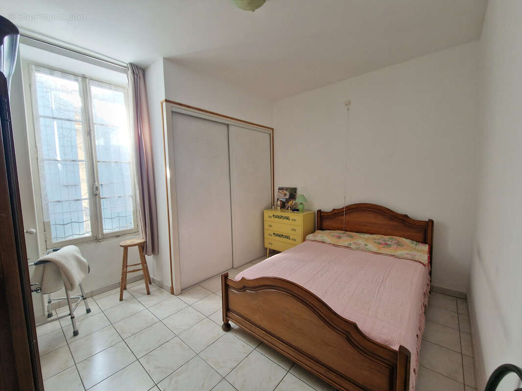 Appartement à NYONS