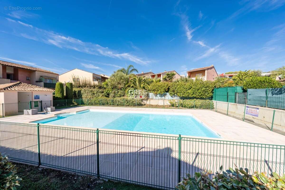 Appartement à VILLENEUVE-LOUBET