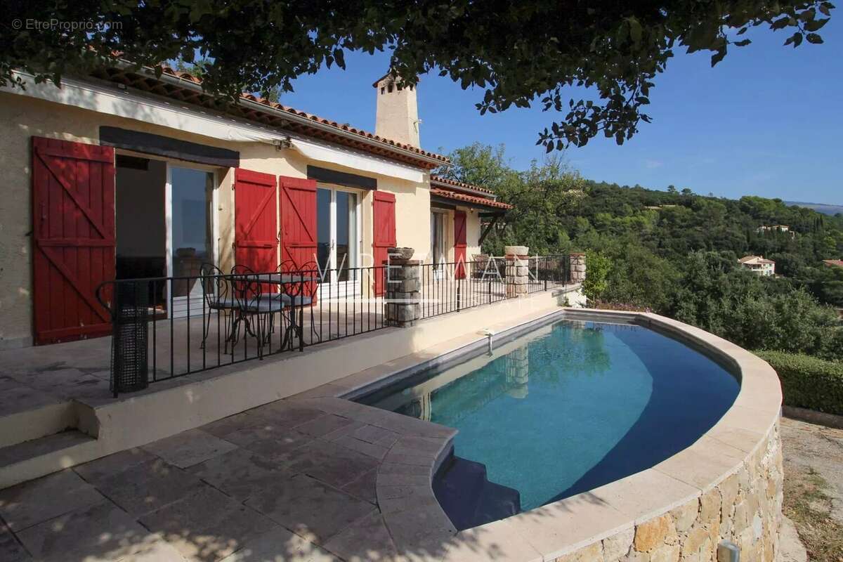 Maison à MONTAUROUX