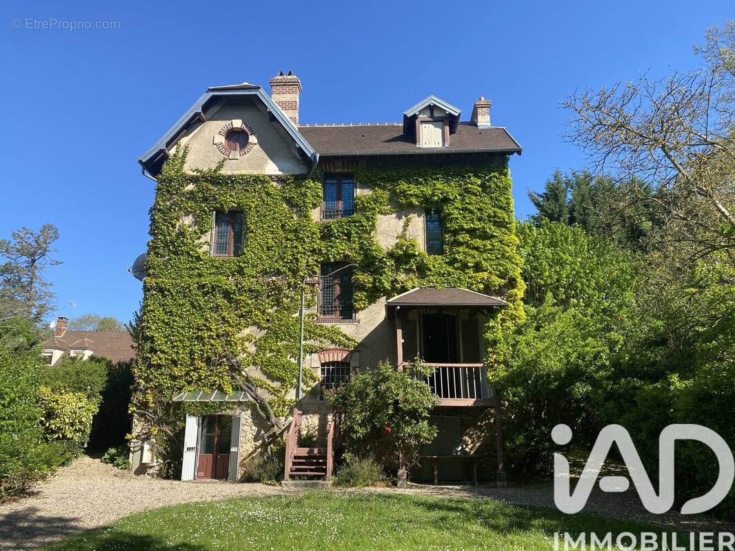 Photo 1 - Maison à AUVERS-SUR-OISE