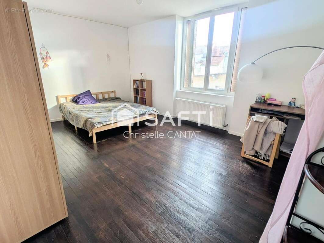 Photo 4 - Appartement à COMMENTRY