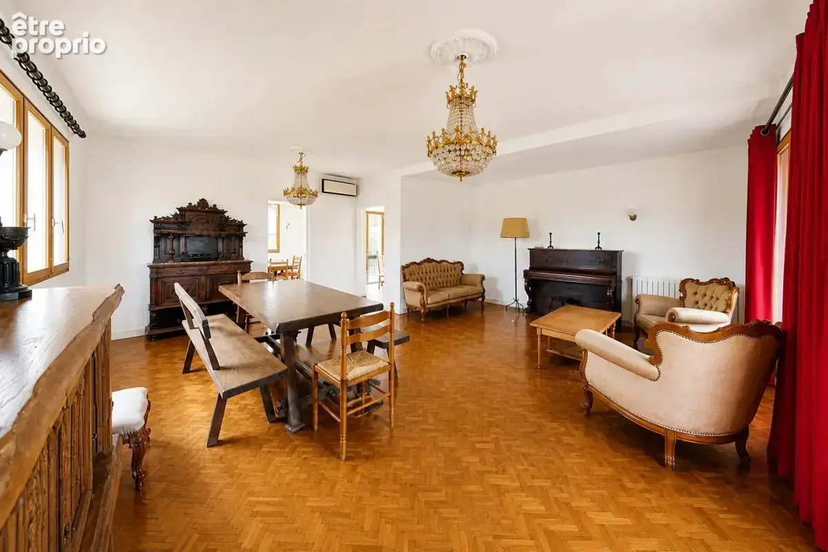 COURGENT : Maison - 203m²  sur 1380m2 de jardin - 5 à 6 chambres - photo 7