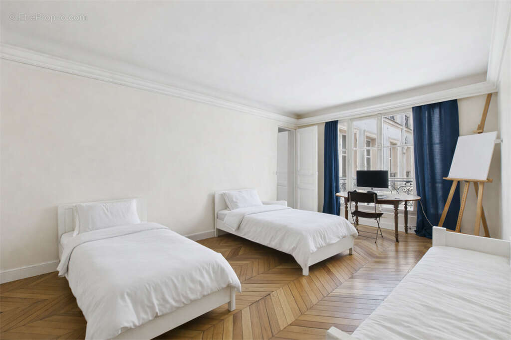 Appartement à PARIS-9E