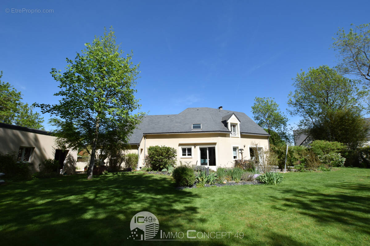 Maison à JUIGNE-SUR-LOIRE