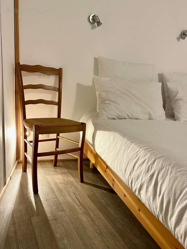 Appartement à FONTAINE