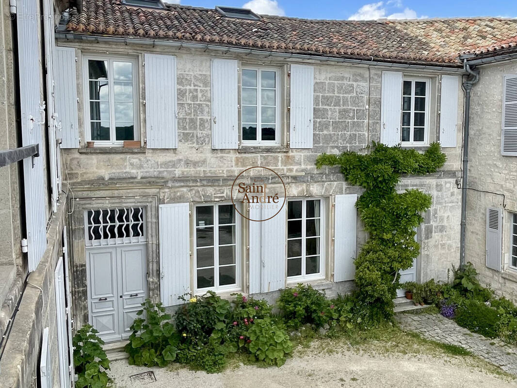 Maison à ANGOULEME