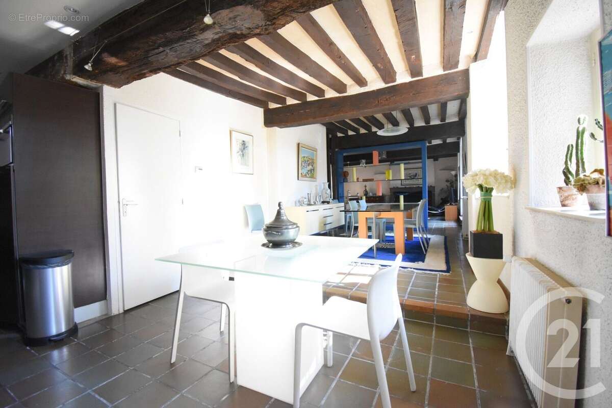 Maison 147 m² à Cusset  - photo 3