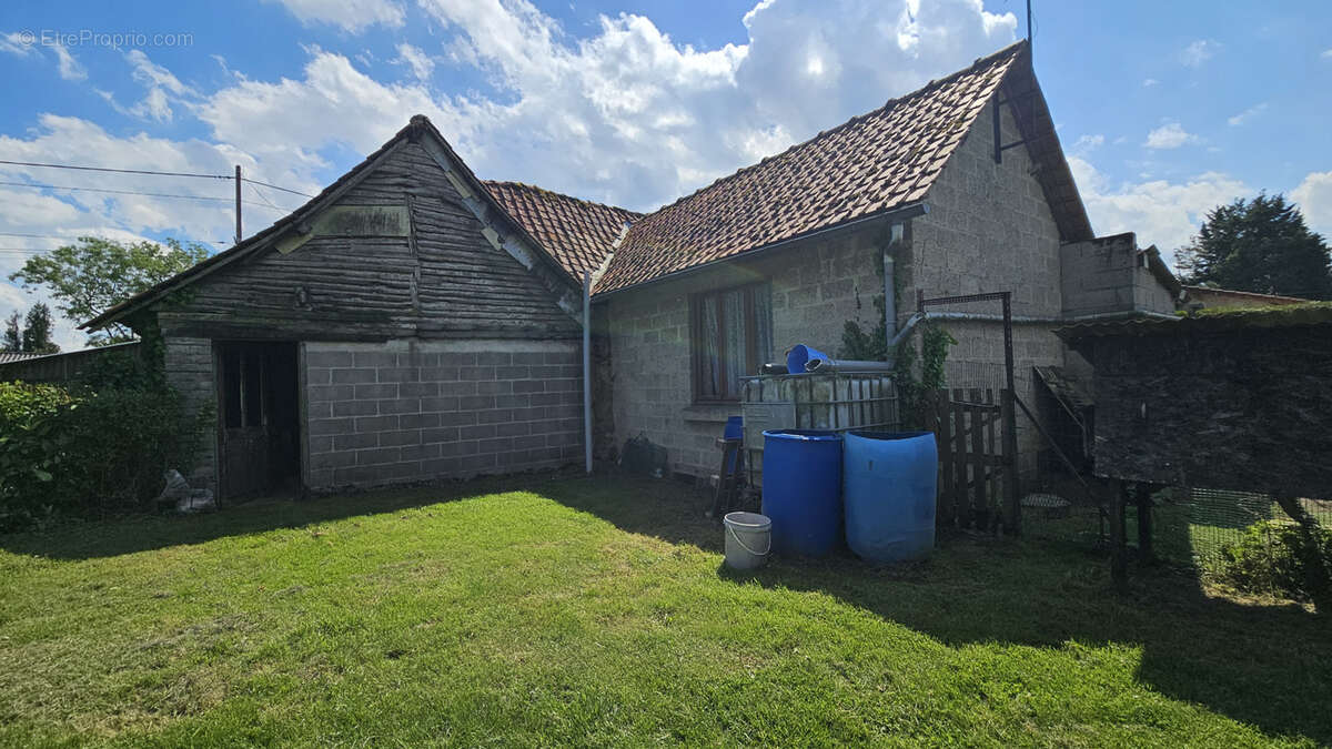 Maison à CERISY-BULEUX