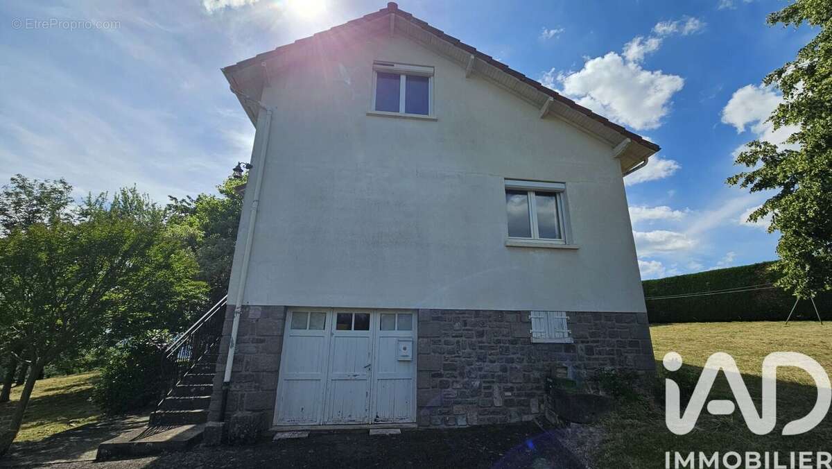 Photo 4 - Maison à SAINT-ETIENNE-DE-MAURS