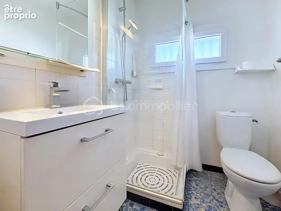 Maison familiale avec jardin de 700 m² – Quartier de la Commanderie – Échirolles - photo 14
