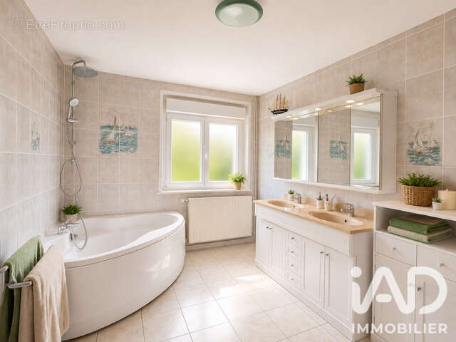 Maison 83 m² à Mortagne-Du-Nord  - photo 8