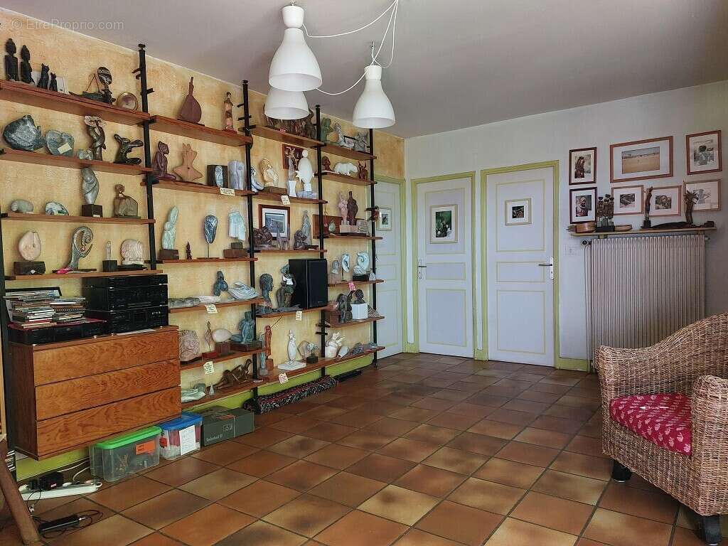 Maison à BOUSSY-SAINT-ANTOINE