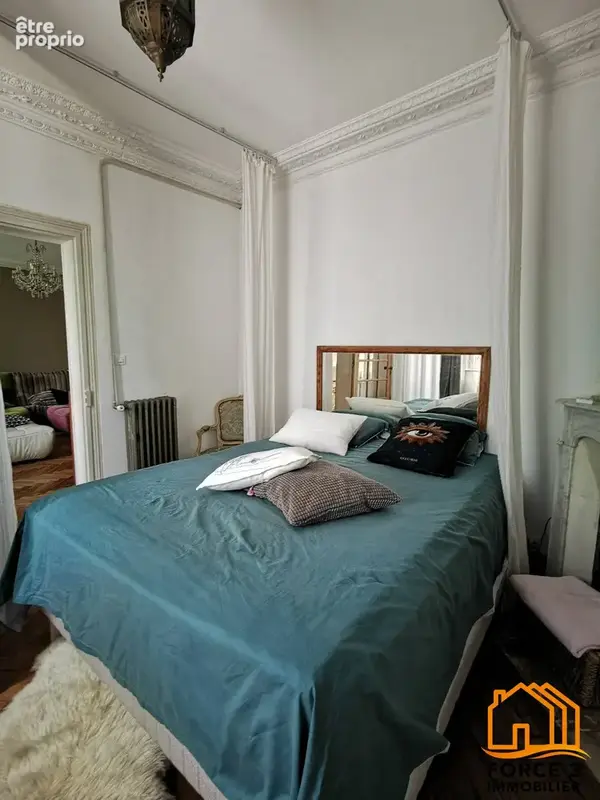 Maison 250 m² à Saint-Julien-En-Born  - photo 5