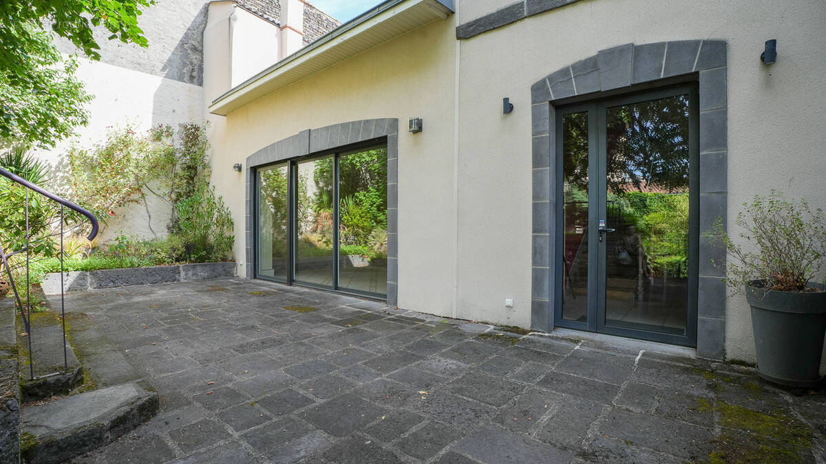Maison à BLANZAT