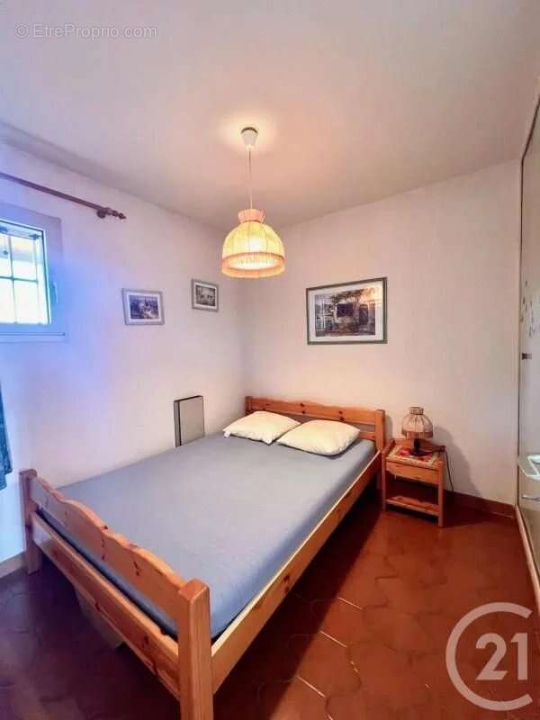 Appartement à LA LONDE-LES-MAURES