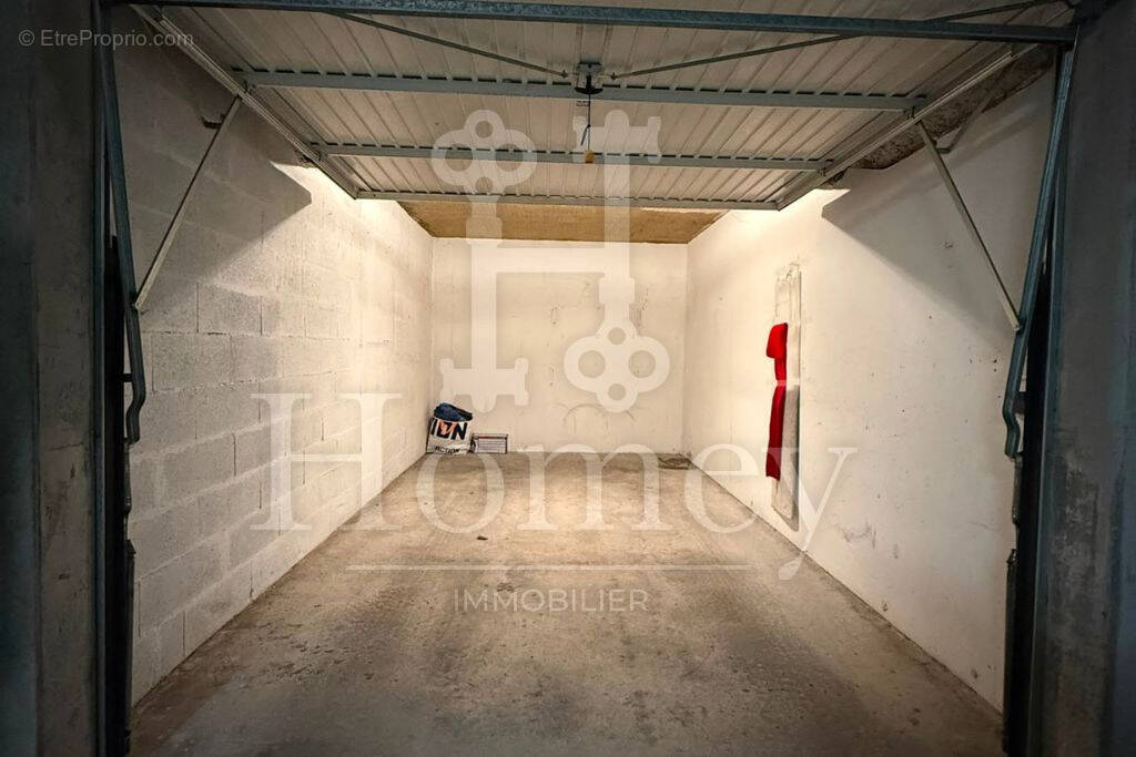 Parking à GAILLARD