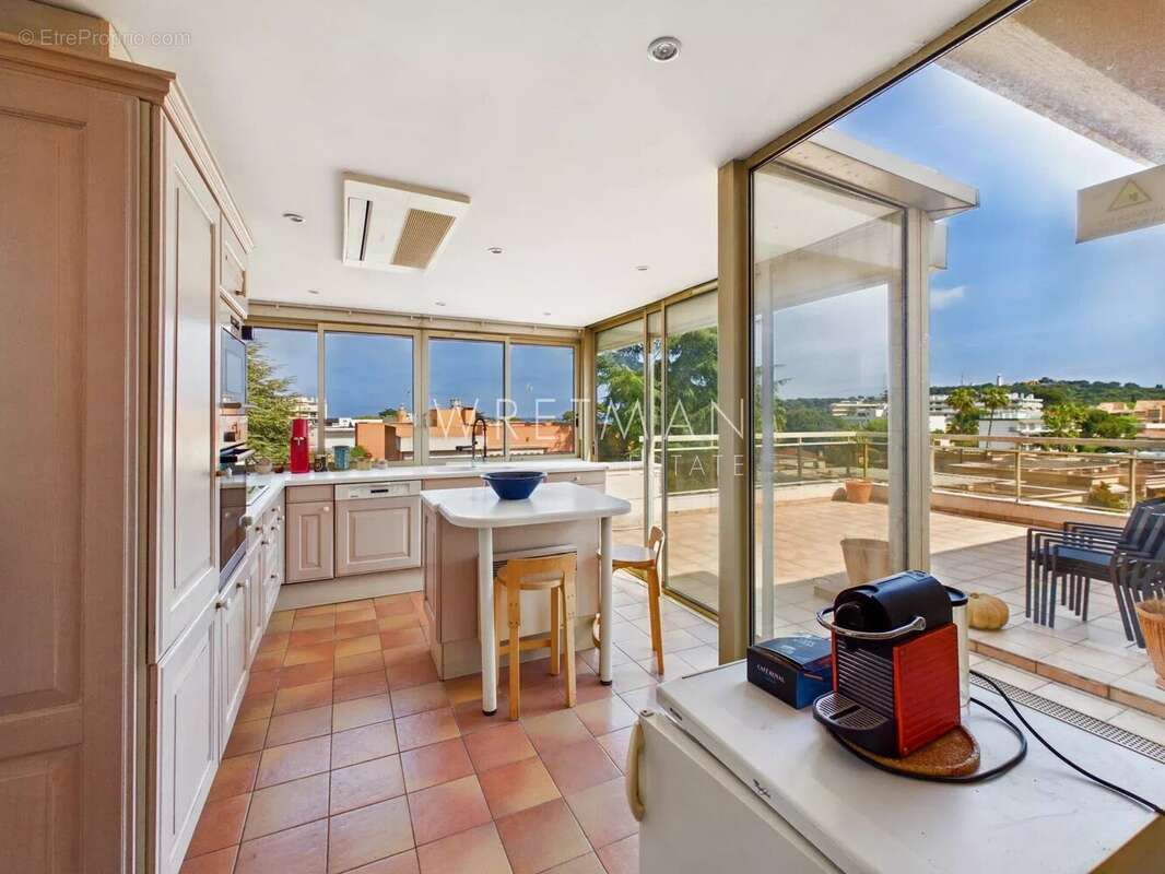 Appartement 6 pièces avec terrasse vue mer – Antibes - photo 3