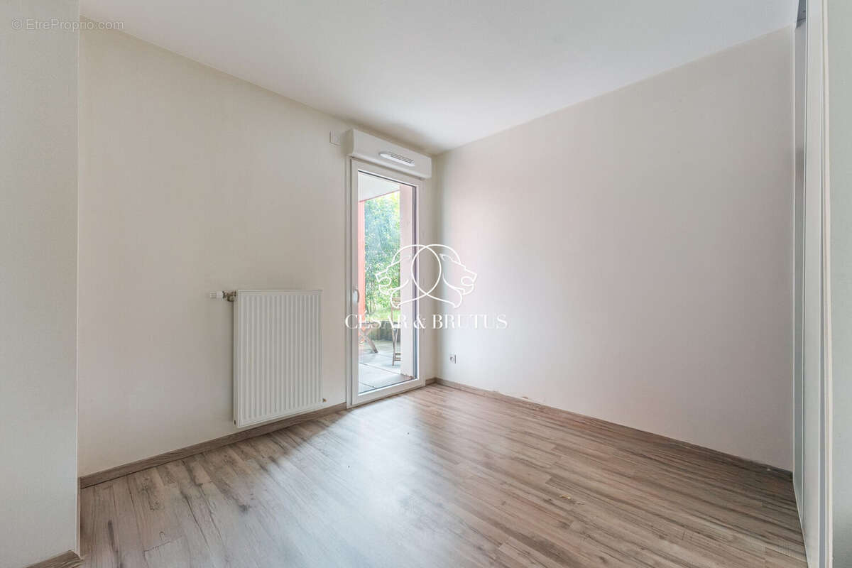Appartement à MEYZIEU