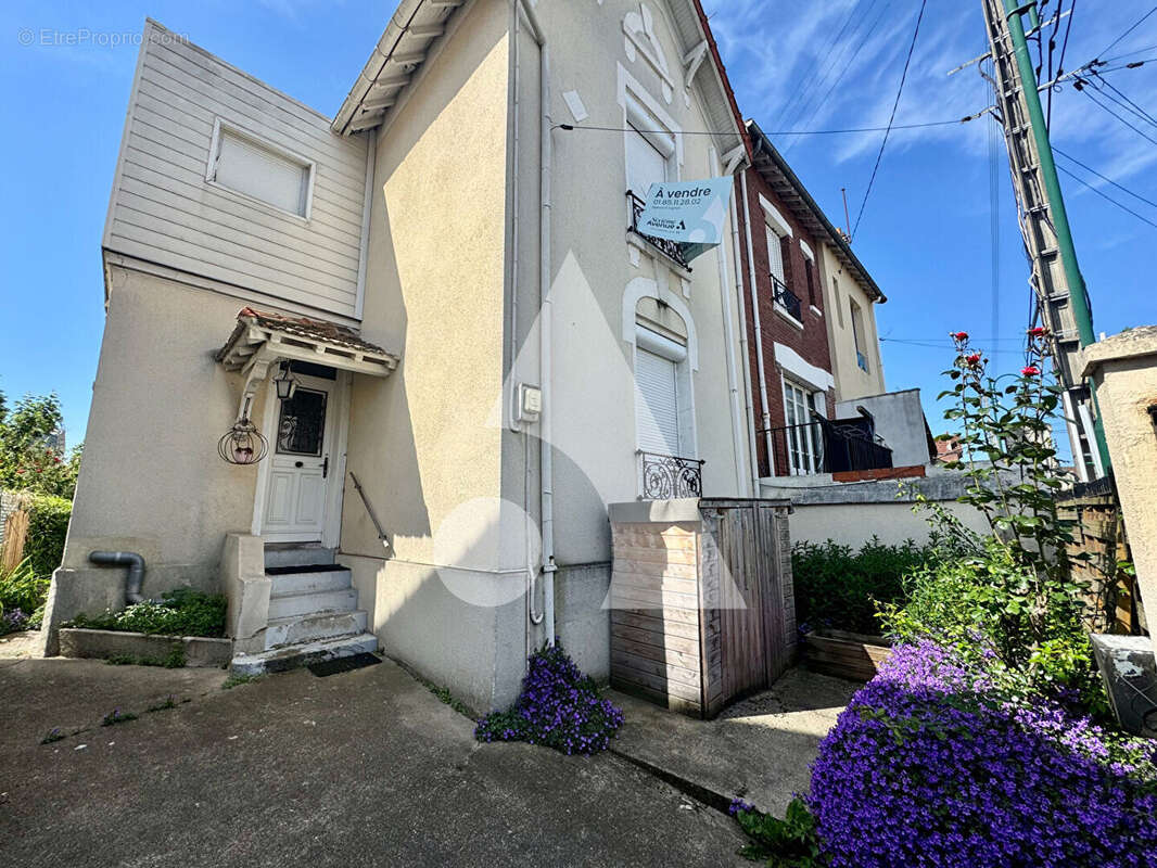 Maison à EPINAY-SUR-SEINE