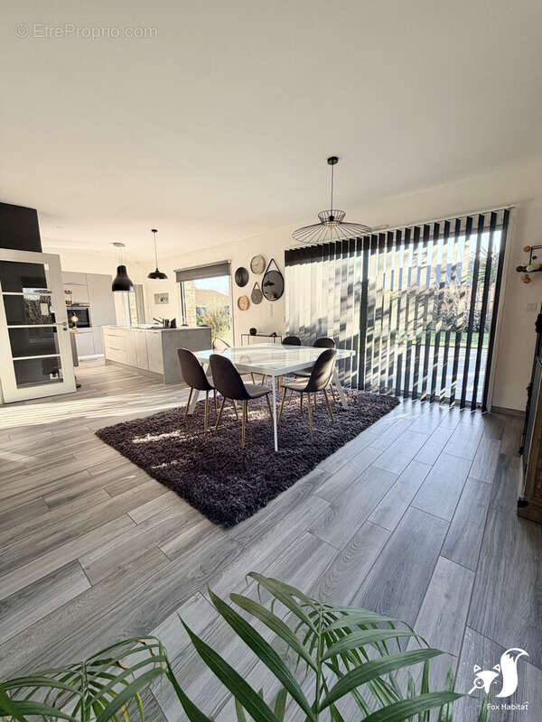 Maison à ESTRUN