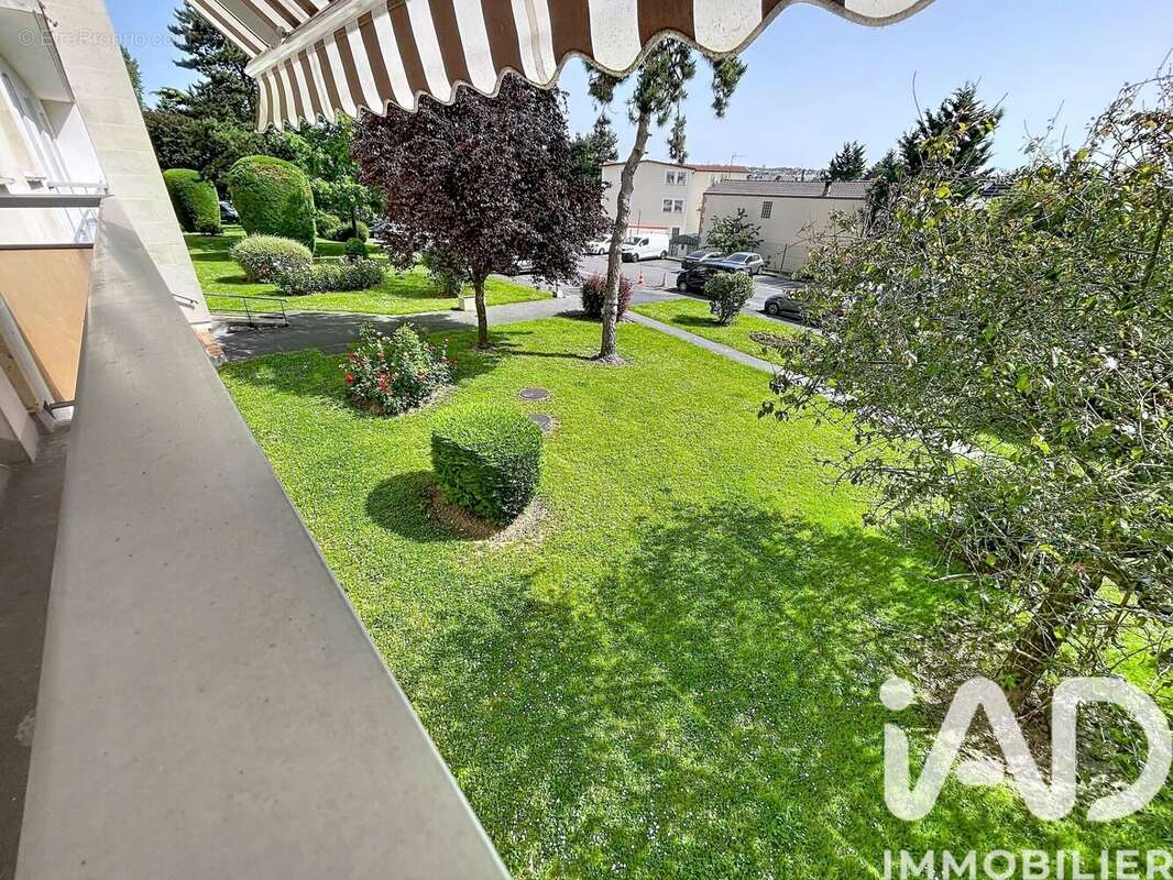 Photo 9 - Appartement à ROSNY-SOUS-BOIS