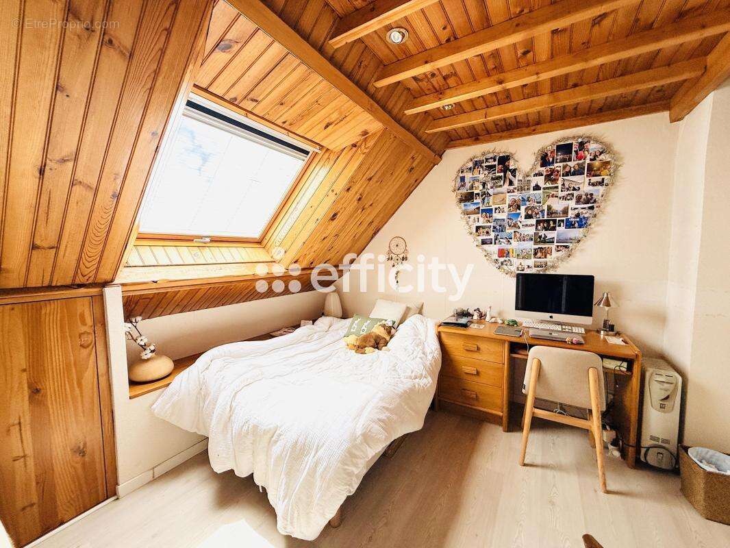 Maison 150 m² à Chatillon  - photo 17